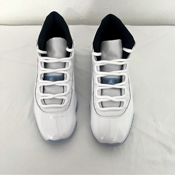 Jordan 11 Retro Lifestyle Sneaker White/Legend Blue Mens 8 Women 9.5 CT8012 104 main image 9